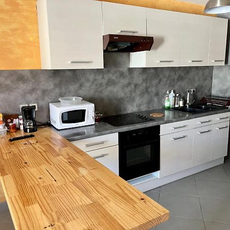 Appartement 2 Chambres - Lits King Size - Wifi - Baignoire Le Puy-en-Velay Екстер'єр фото